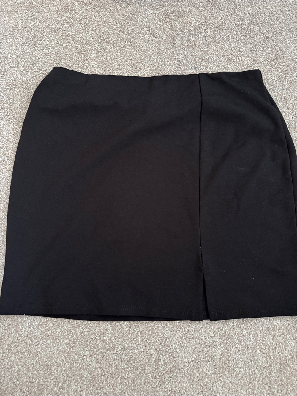 LaClef Black Mini Skirt